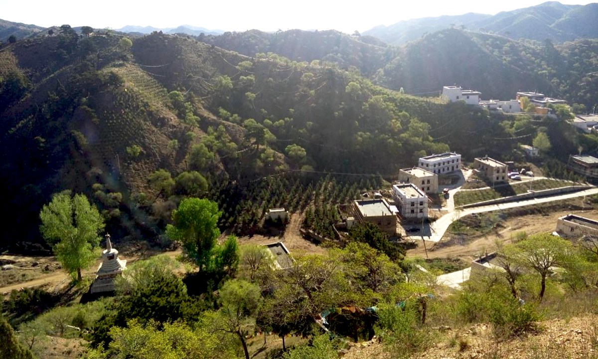 ���^��ʯ�Յ^�G������